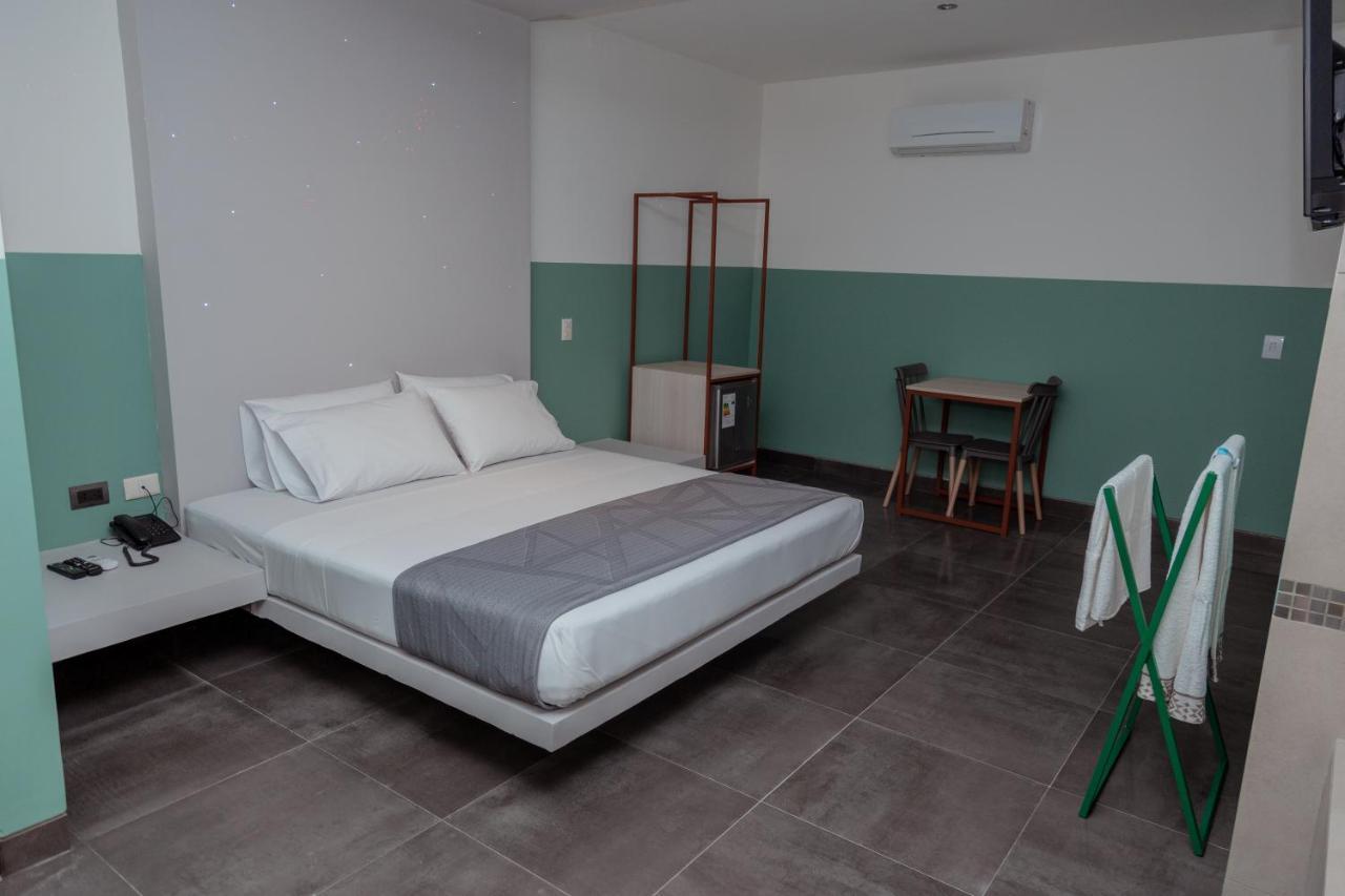 סנטה קרוז דה לה סיירה Hotel G מראה חיצוני תמונה