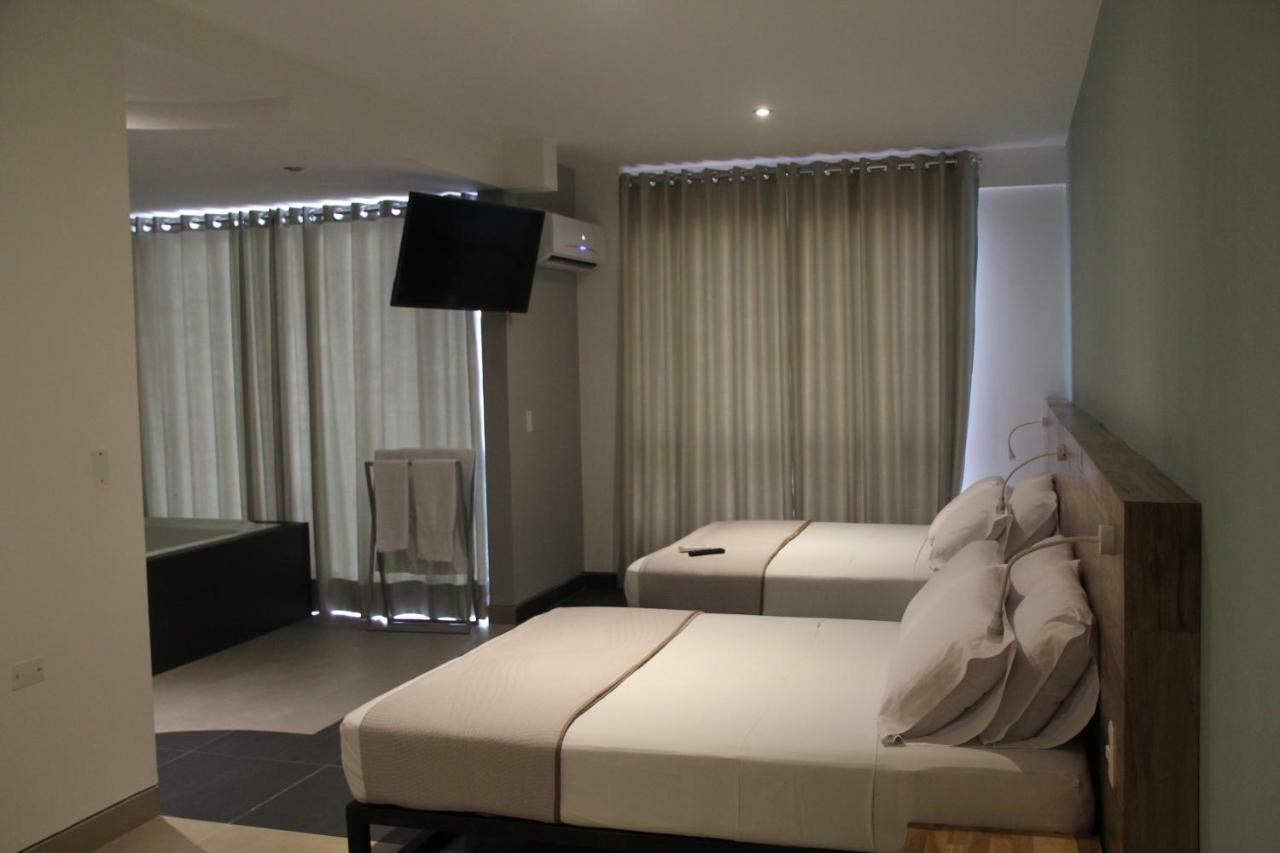 סנטה קרוז דה לה סיירה Hotel G מראה חיצוני תמונה