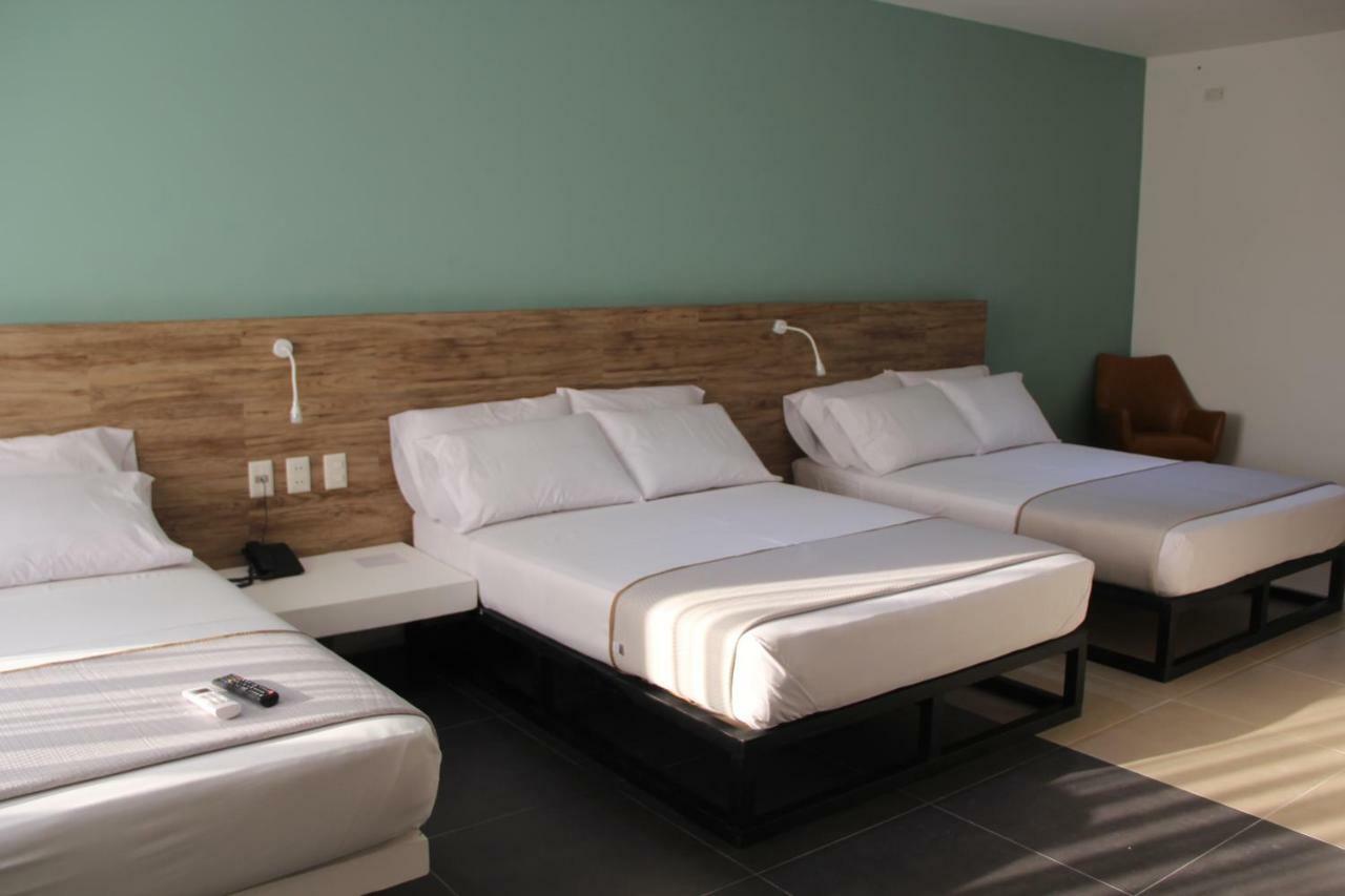 סנטה קרוז דה לה סיירה Hotel G מראה חיצוני תמונה