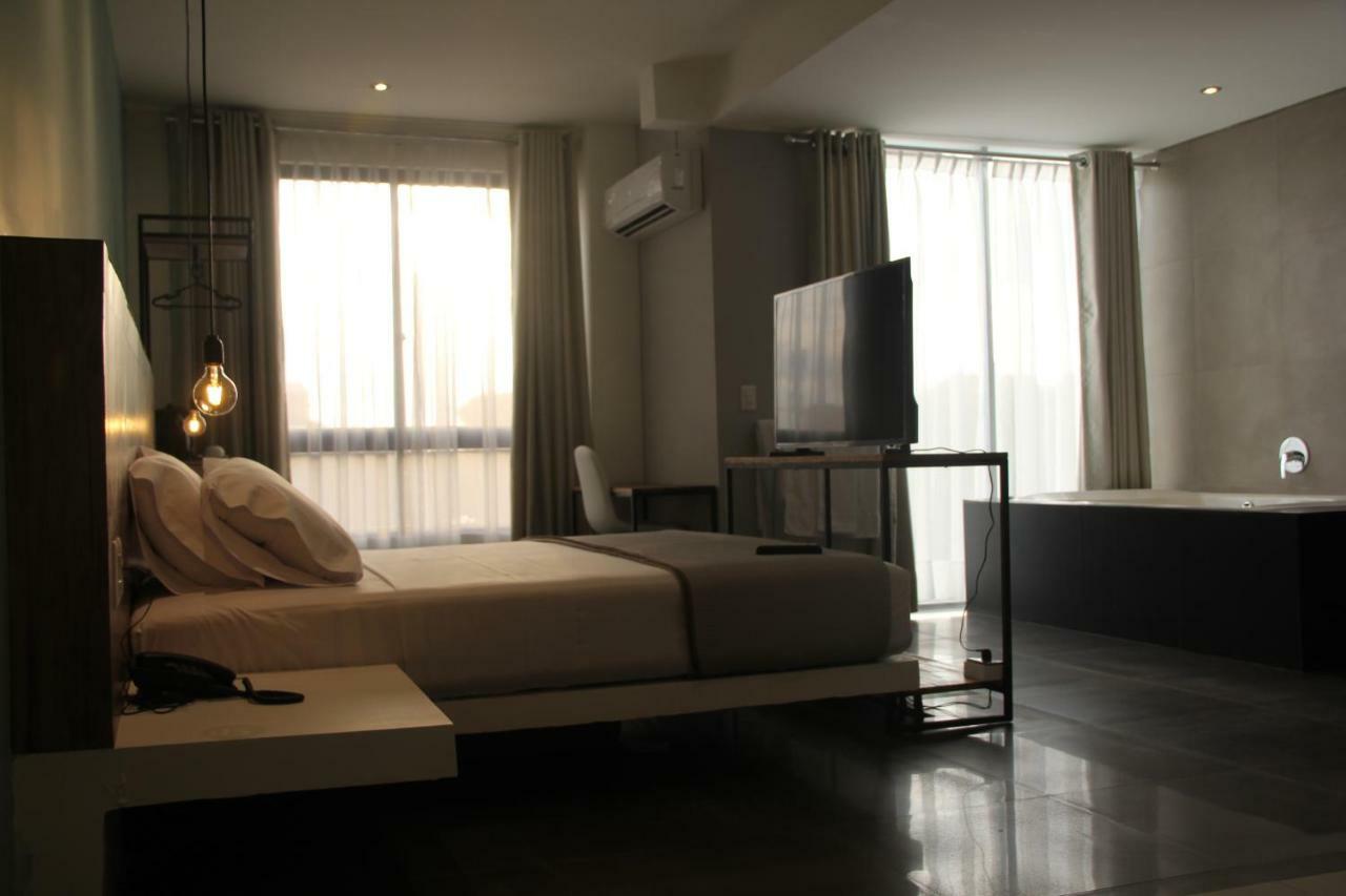סנטה קרוז דה לה סיירה Hotel G מראה חיצוני תמונה